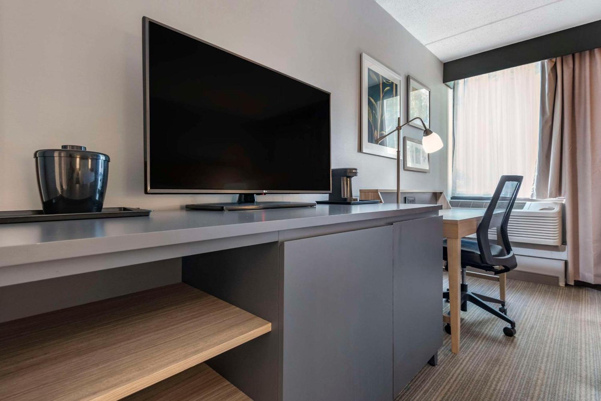 Comfort Inn & Suites Liverpool - Syracuse North Extérieur photo